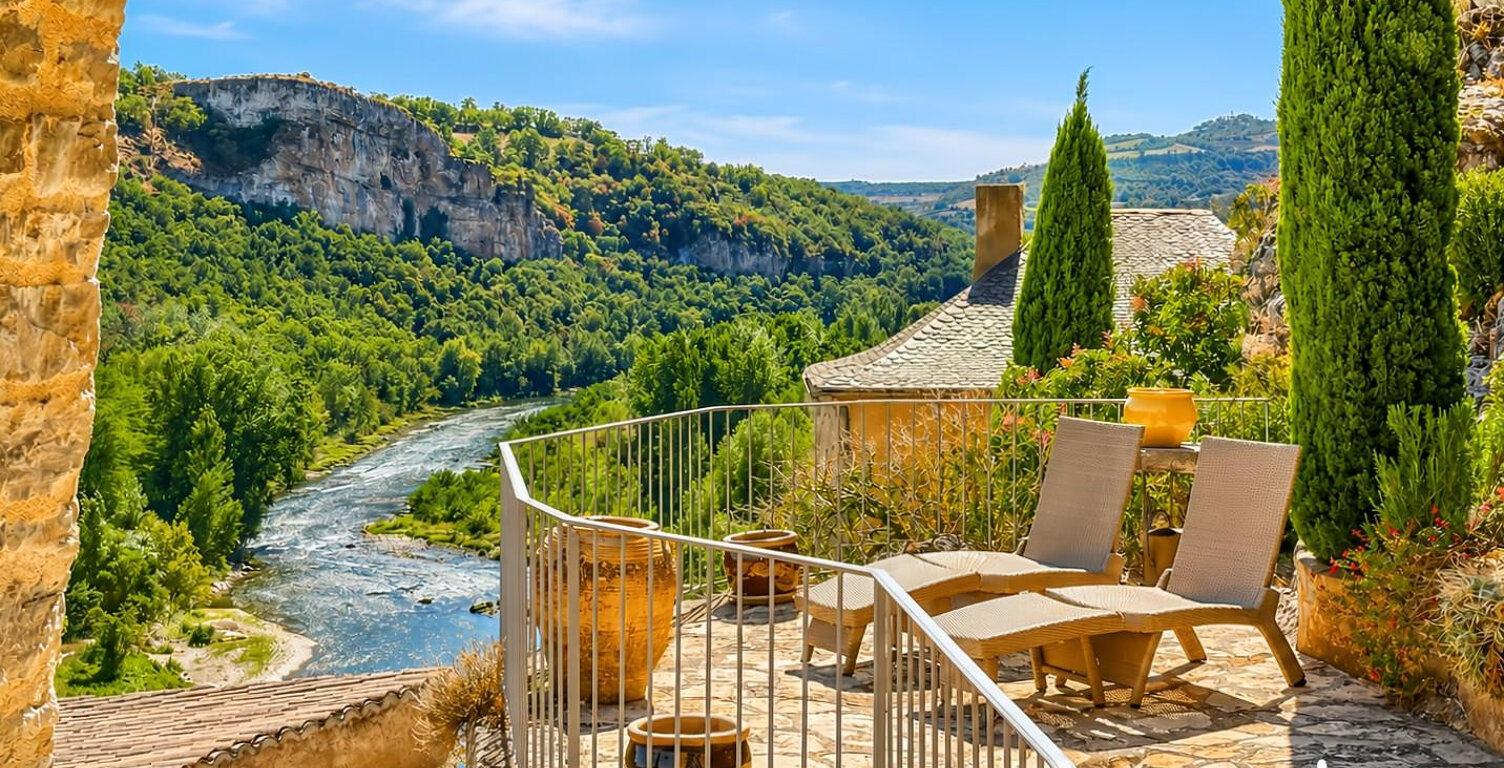RARE  MAISON EN PIERRE VUE PANORAMIQUE VIADUC — photo 1
