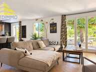 Mandres-les-Roses – Maison familiale avec piscine sur un terrain de 1 309 m² — photo 3