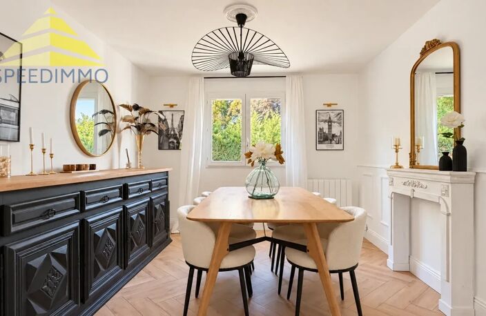 Mandres-les-Roses – Maison familiale avec piscine sur un terrain de 1 309 m² — photo 5