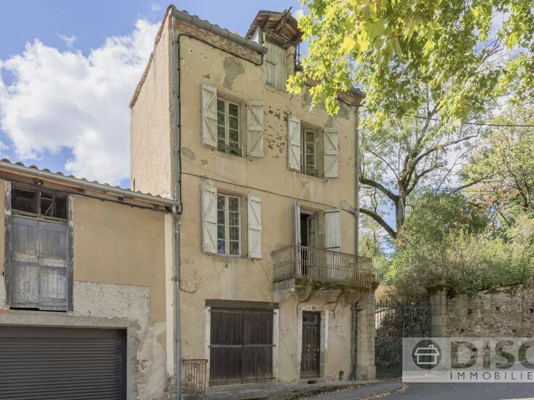 Charmante maison de village à rénover sur une belle place à Laguépie. — photo 1