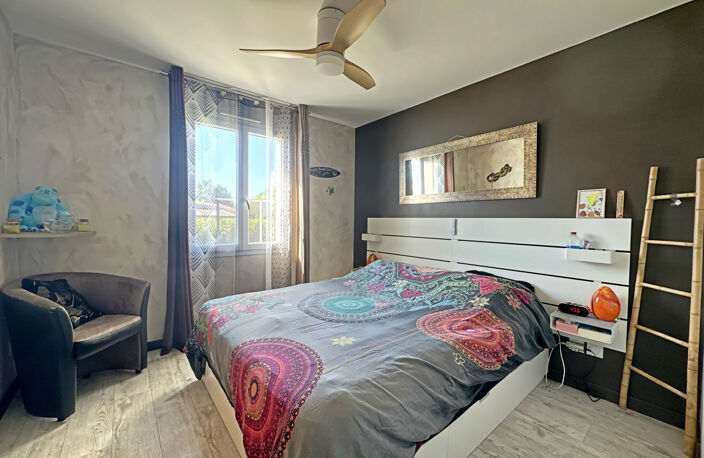 Maison contemporaine T5 avec piscine et double garage - 5min — photo 4