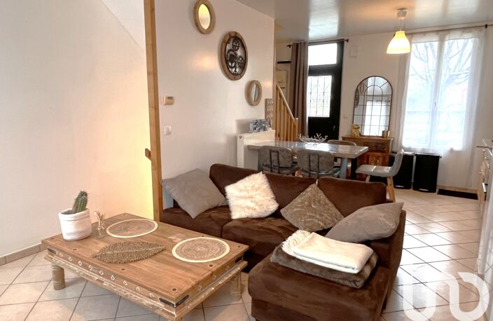 Vente Maison de ville 3 pièces — photo 2