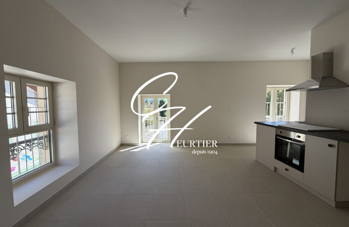APPARTEMENT - T2 - REFAIT A NEUF — photo 2