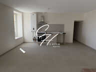 APPARTEMENT - T3 - REFAIT A NEUF — photo 3