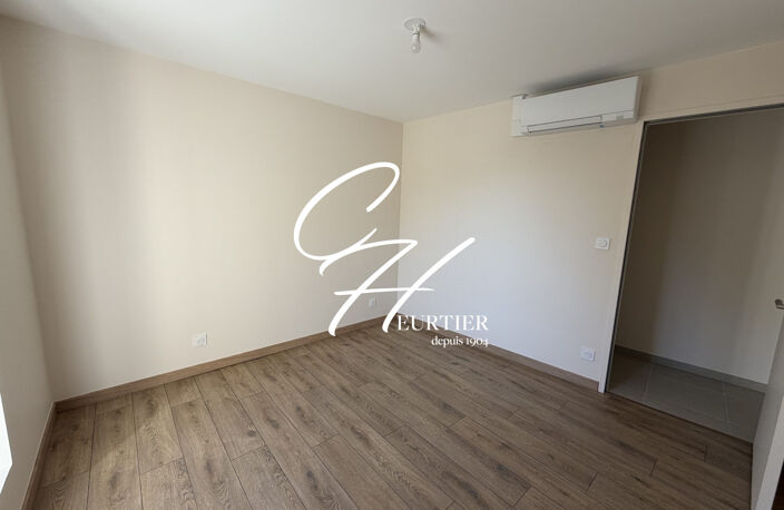 APPARTEMENT - T3 - REFAIT A NEUF — photo 5