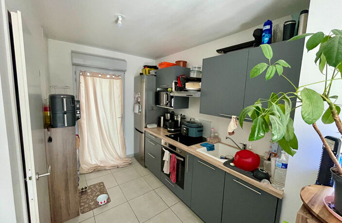 A VENDRE LA ROCHELLE MAISON 81m2 3CHAMBRES JARDIN ET STATIONNEMENTS — photo 3