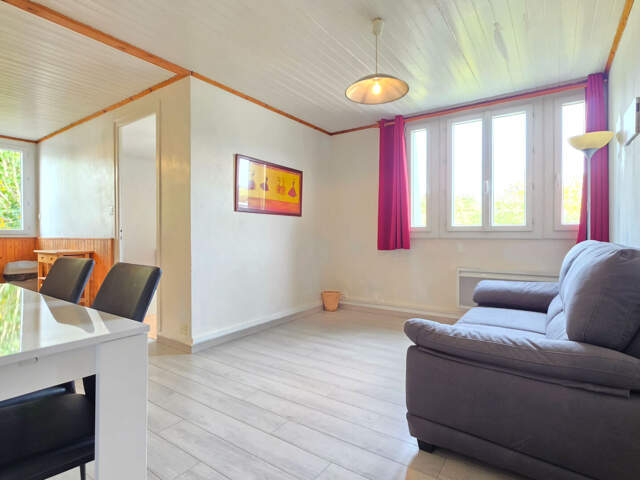 CHAMBERY - T3 DERNIER ETAGE + PARKING — photo du bien