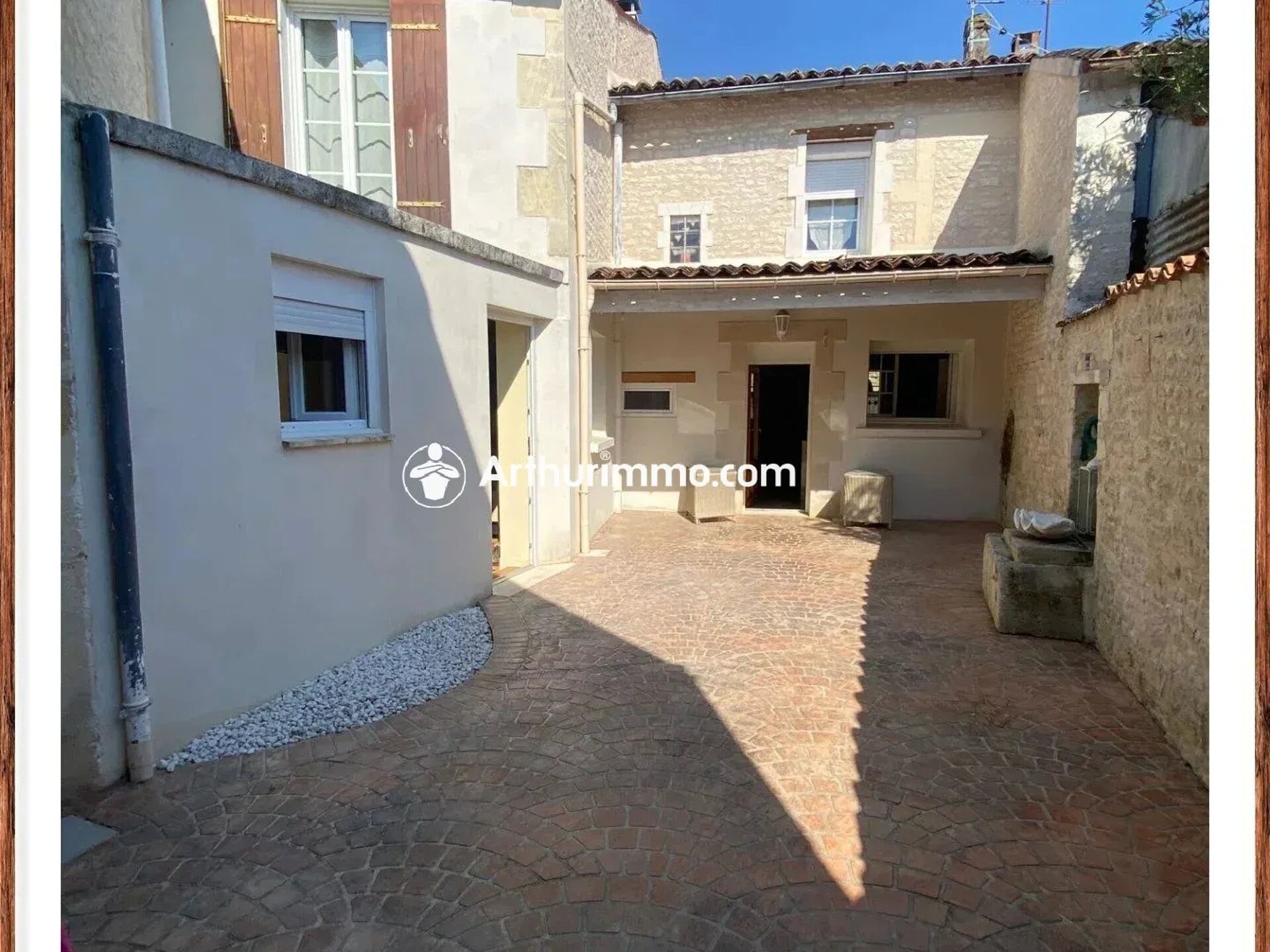 Maison 5 pièces 152 m² · à Matha · 152 m² · 295 400 €