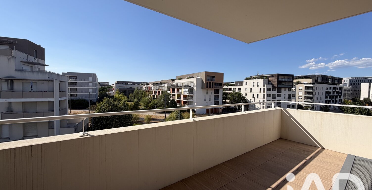 Location Appartement 4 pièces — photo 1