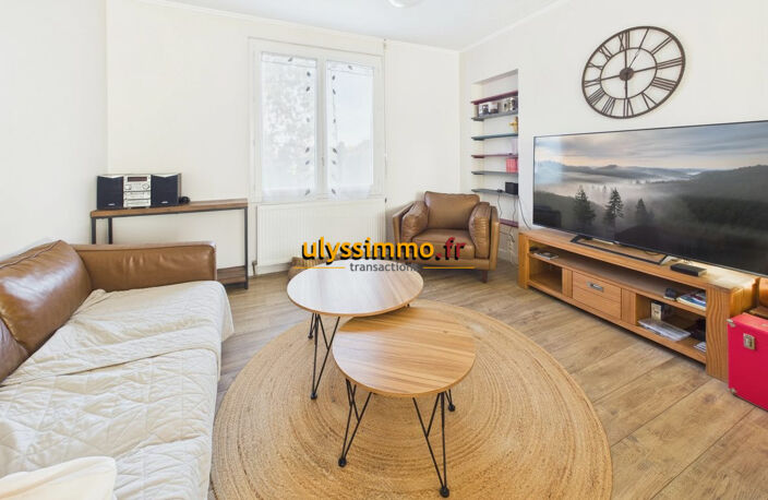 grande maison rénovée de trois chambres — photo 3
