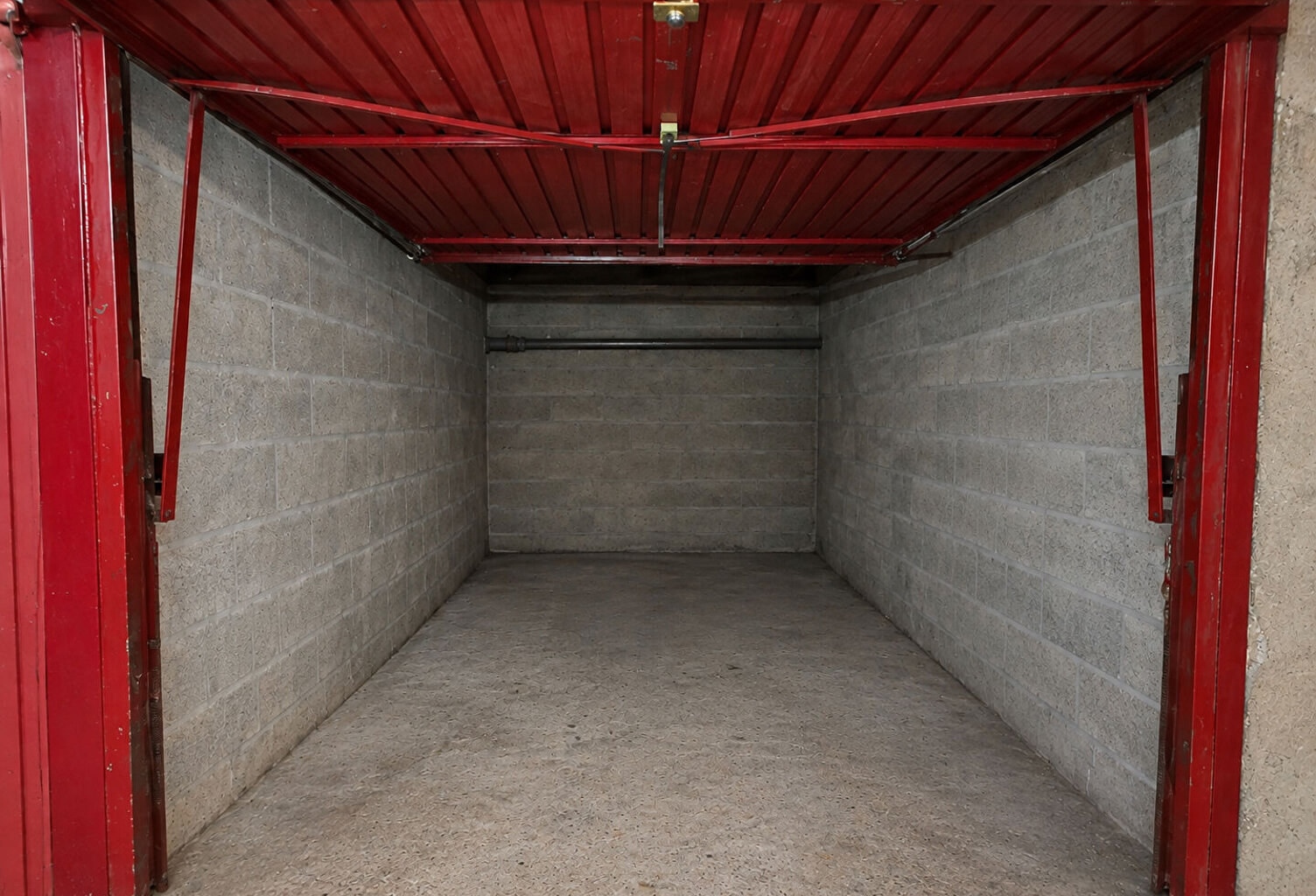 GRAND BOX SECURISE, AU COEUR DES TRANSPORTS — photo 1