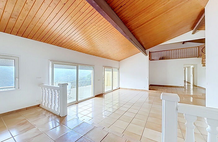 Villa Sospel 265 m2 — photo 4