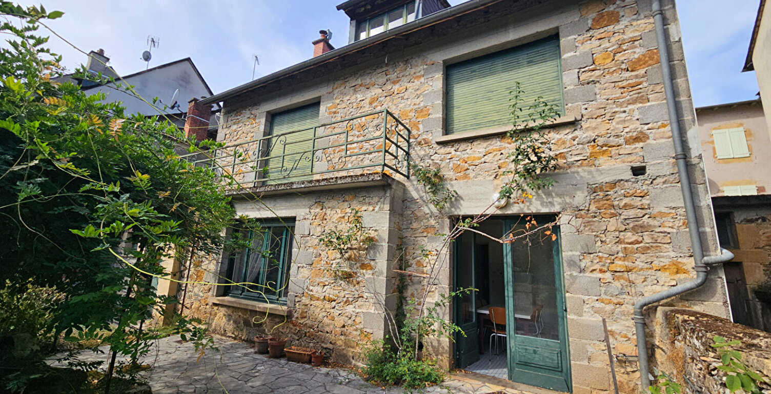 ENSEMBLE 2 maisons - Terrains - Garages St Geniez d'Olt et Aubrac — photo 1