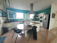 LOCATION PAU - UNIVERSITE: Appartement T5 de 166 m² avec terrasse, garage et 3 places de parking — photo 3