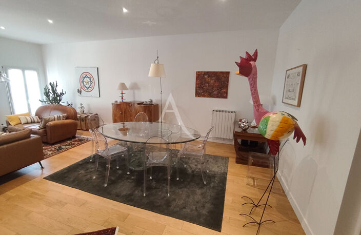RARE - Hyper centre - Rochefort - Appartement avec ascenseur. — photo 3