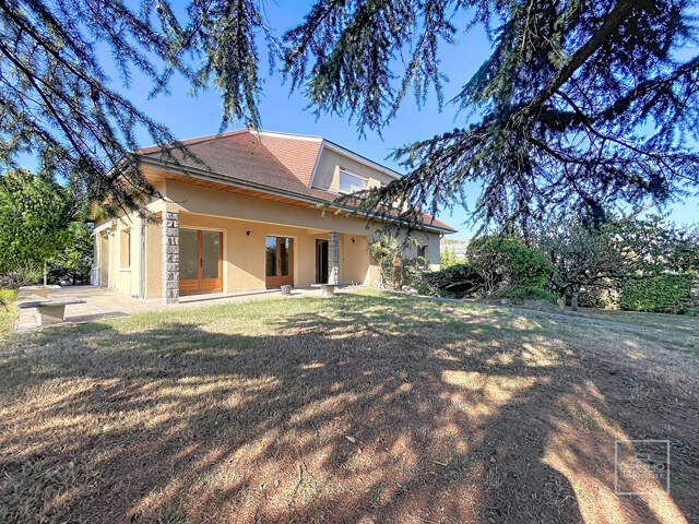 RILLIEUX-LA-PAPE, LIMITE CALUIRE-ET-CUIRE , CHEMIN DU CHAMP DU LIÈRE — photo du bien