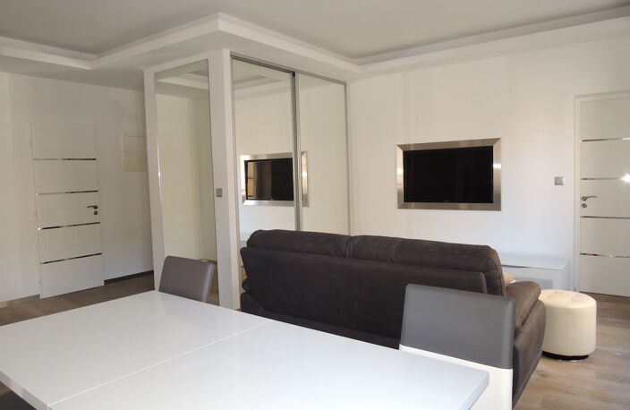 T2 triangle d'or rue commandant Faurax Appartement  vendu me — photo 2