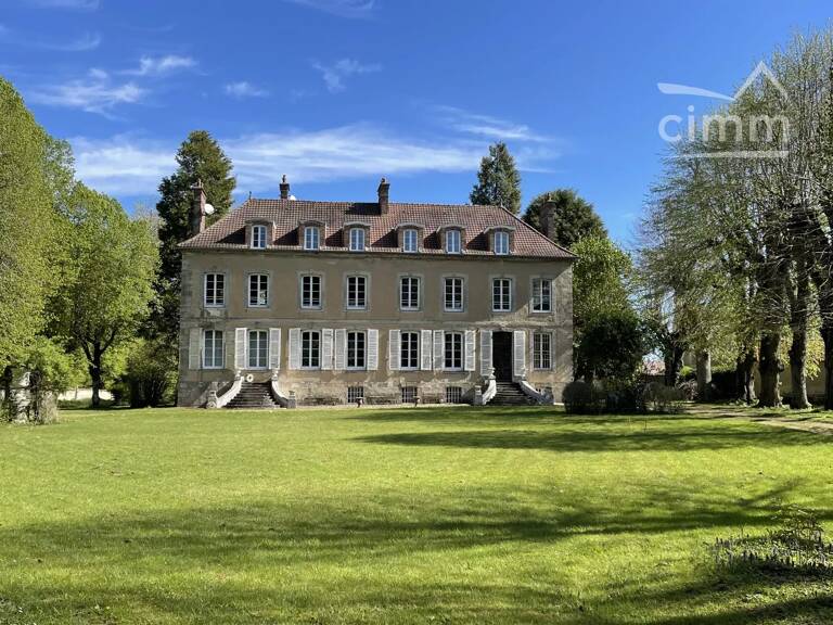 Prestige, nature et fort potentiel pour ce domaine à 45 mn de Pa — photo 1