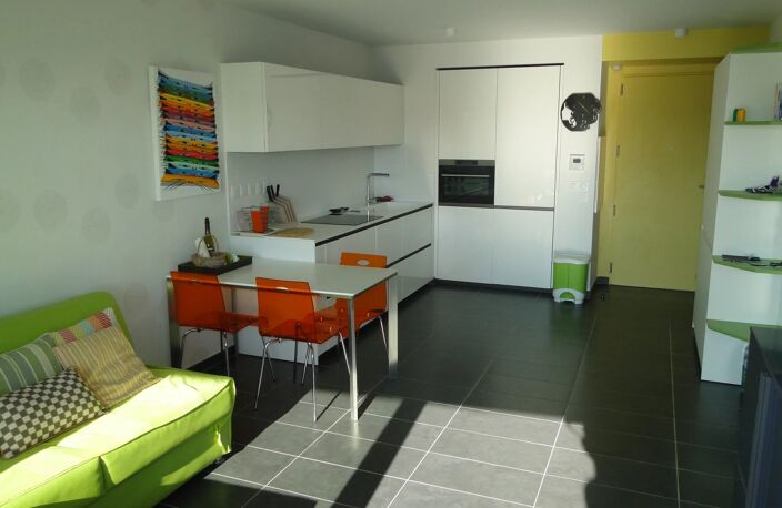 Proche Monaco, Terrasse vue mer 18m2, 2 pièces 43,40 m²,  + pisc — photo 3