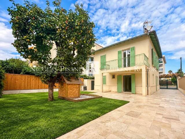 EXCLUSIVITÉ- VILLA RENOVEE 6 PIECES NICE A VENDRE — photo du bien