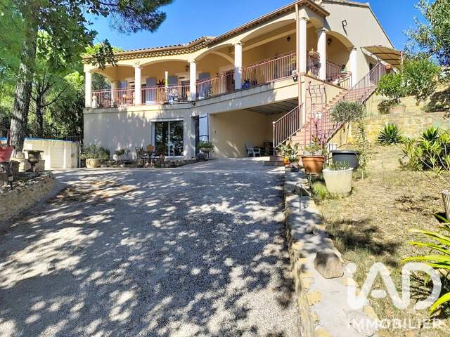 Vente Maison/villa 8 pièces — photo du bien