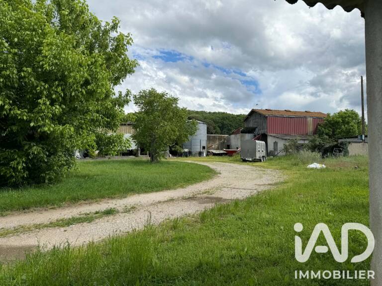 Vente Ferme 5 pièces — photo 1
