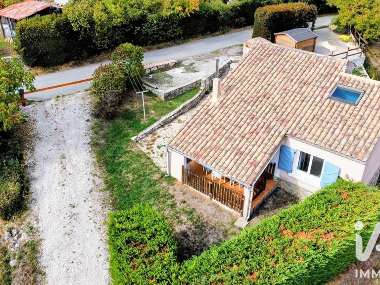 Vente Maison/villa 3 pièces — photo 1