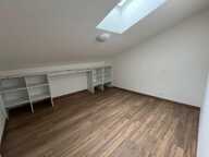 Maison en centre ville - 2 chambres - SAINT JEAN D\'HERMINE - 85210 — photo 3