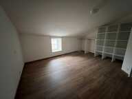 Maison en centre ville - 2 chambres - SAINT JEAN D\'HERMINE - 85210 — photo 4