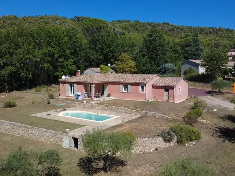 VILLECROZE, villa avec piscine, vue campagne sur terrain 7715m² — photo 1