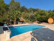 VILLECROZE - Maison de plain-pied avec piscine et vue dégagée — photo 2