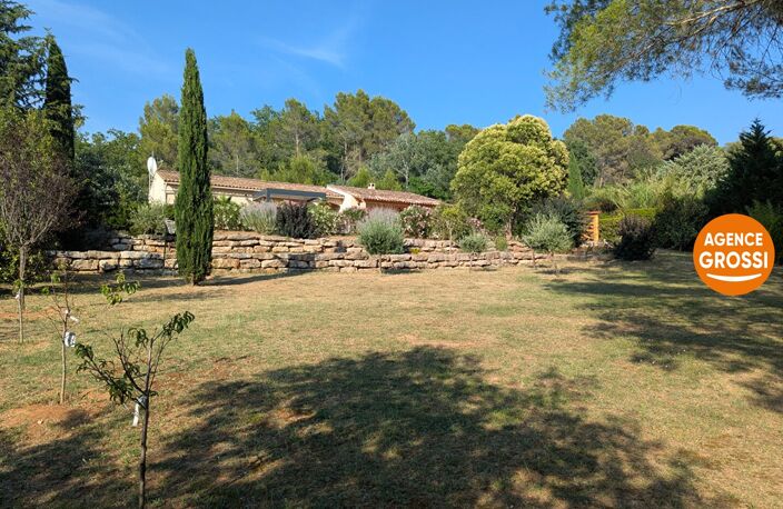 VILLECROZE - Maison de plain-pied avec piscine et vue dégagée — photo 4