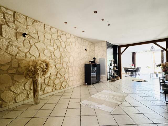 Vente Maison de ville 5 pièces — photo du bien