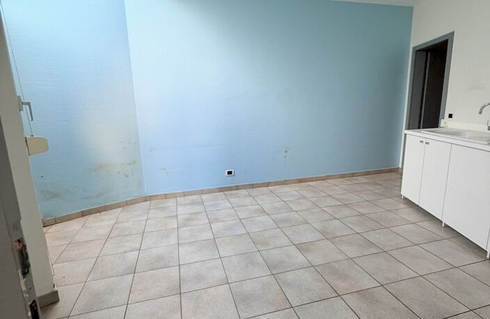 Vente Boutique/Local commercial 122 m&sup2; — photo 2