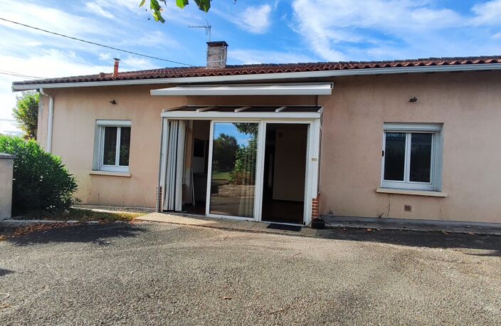 Vente Ferme 4 pièces — photo 2