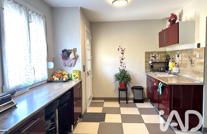 Vente Maison/villa 5 pièces — photo 2