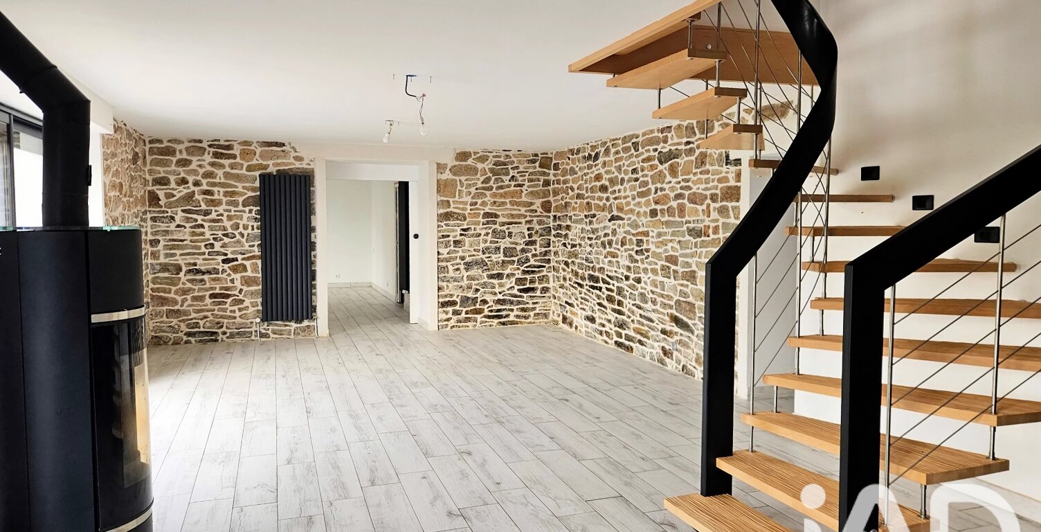 Vente Maison/villa 6 pièces — photo 1
