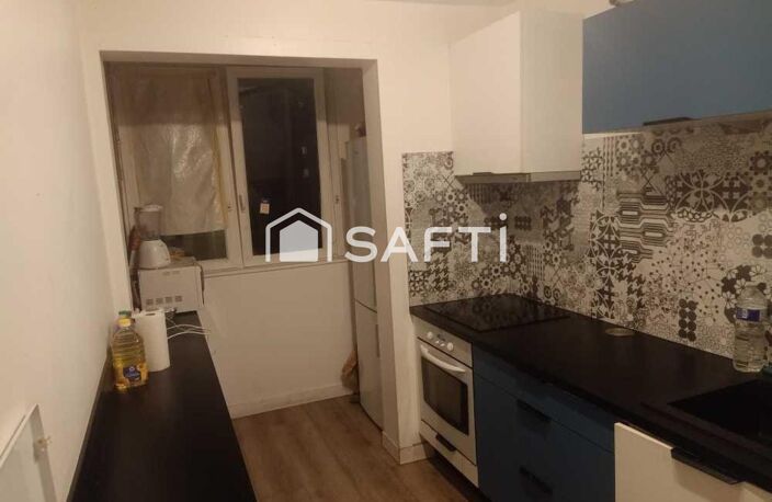 appartement avec belle surface , 3 CHAMBRES , clair et au calme . — photo 3