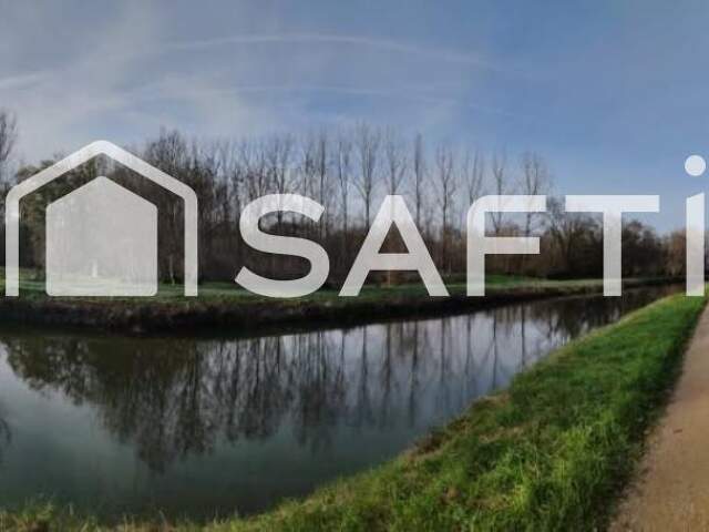 jolie terrain avec chalet — photo du bien