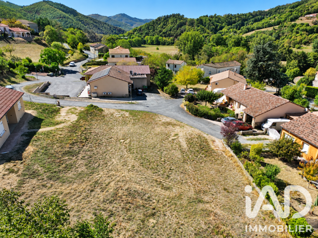 Vente Terrain à bâtir 749 m&sup2; — photo du bien