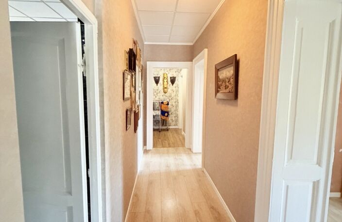 Vente Boutique/Local commercial 569 m&sup2; — photo 4
