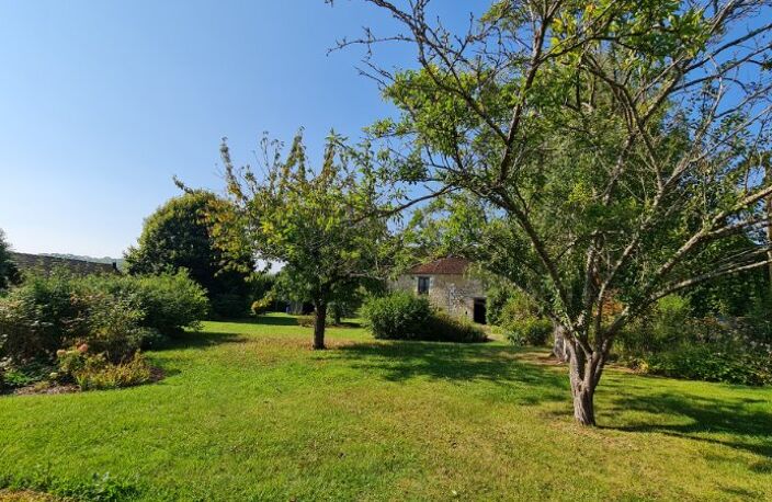 Superbe bâtisse pleine de charme aux portes de la forêt d'Othe ! — photo 3