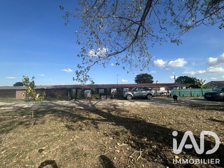 Vente Terrain 16 360 m&sup2; — photo 1