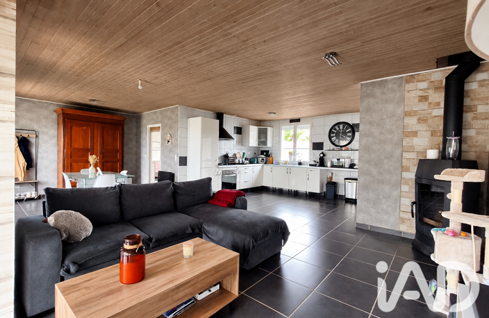 Vente Maison/villa 4 pièces — photo 2