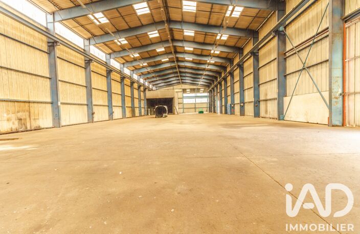 Vente Boutique/Local commercial 2 150 m&sup2; — photo 5