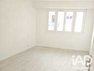 Location Appartement 4 pièces — photo 3