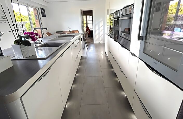 Vente Maison/villa 9 pièces — photo 5