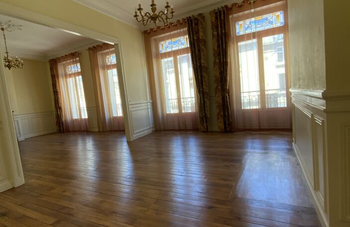 Vente Appartement 5 pièces — photo 3