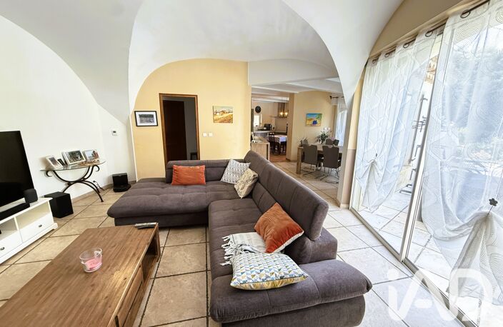 Vente Maison/villa 6 pièces — photo 3