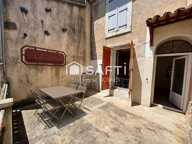 A rénover !! Maison de village de 180 m², avec terrasse et immense garage de 100 m² - fort potentiel ! — photo 2